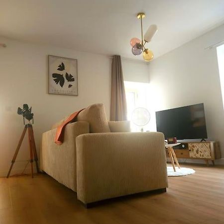 "La Tour", Logement Cosy, Au Calme Vertrieu Exterior photo